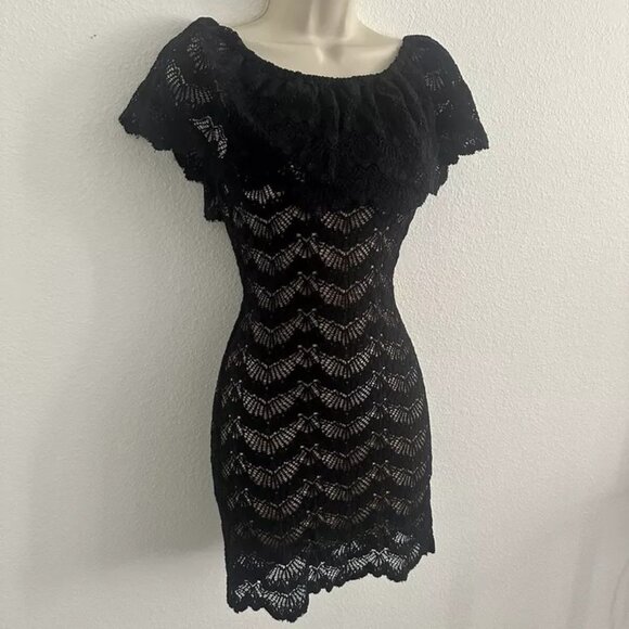 Nightcap Clothing Black Nude Lace Mini Dress Off the Shoulder Stretch Sz 2 Small - Picture 6 of 10